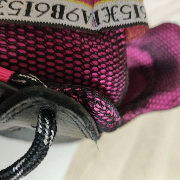 FABI (Italy) Genuine Leather Sneakers - Picture 3 of 9